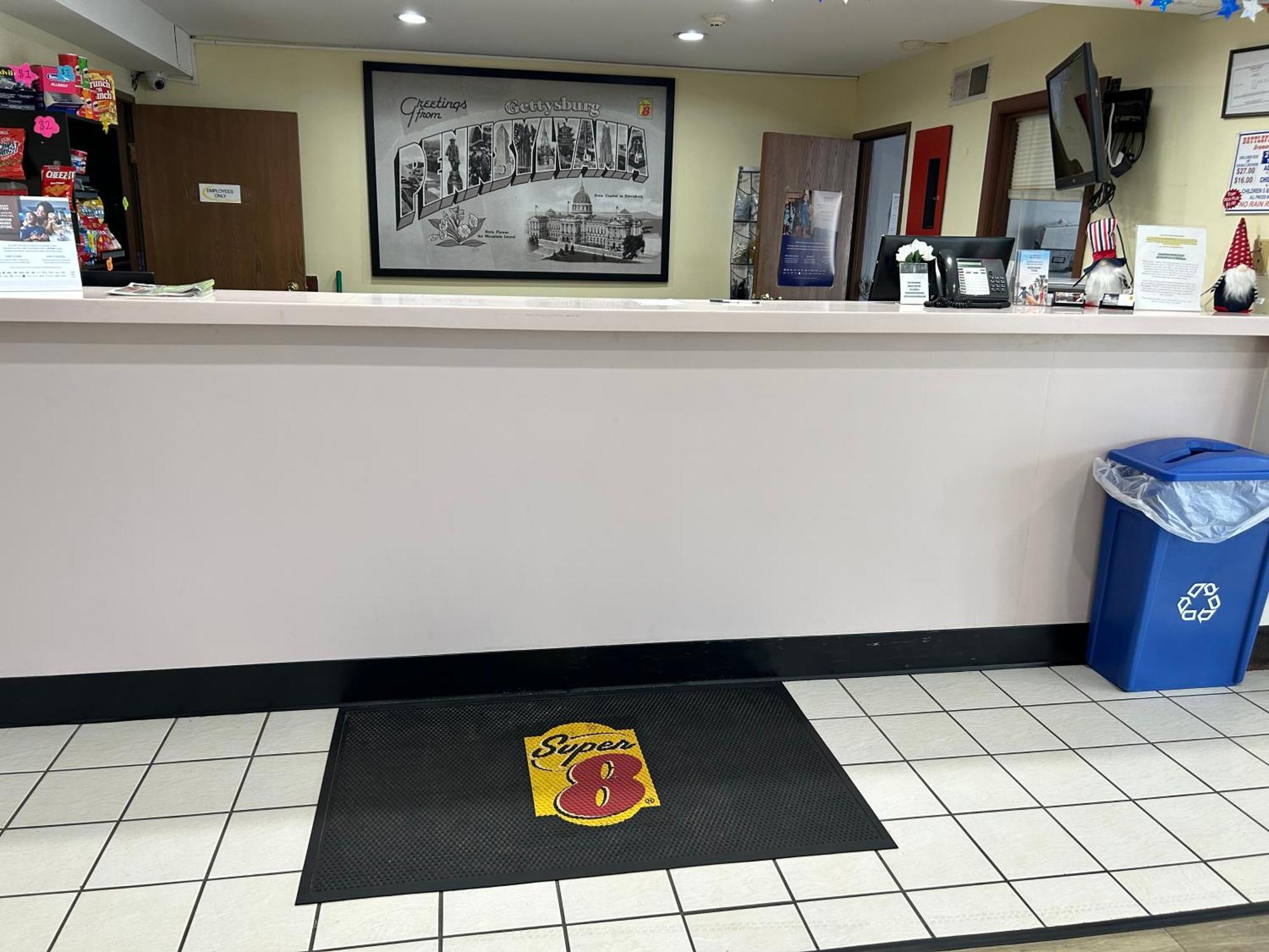 Super 8 By Wyndham Gettysburg Hotel Exterior photo